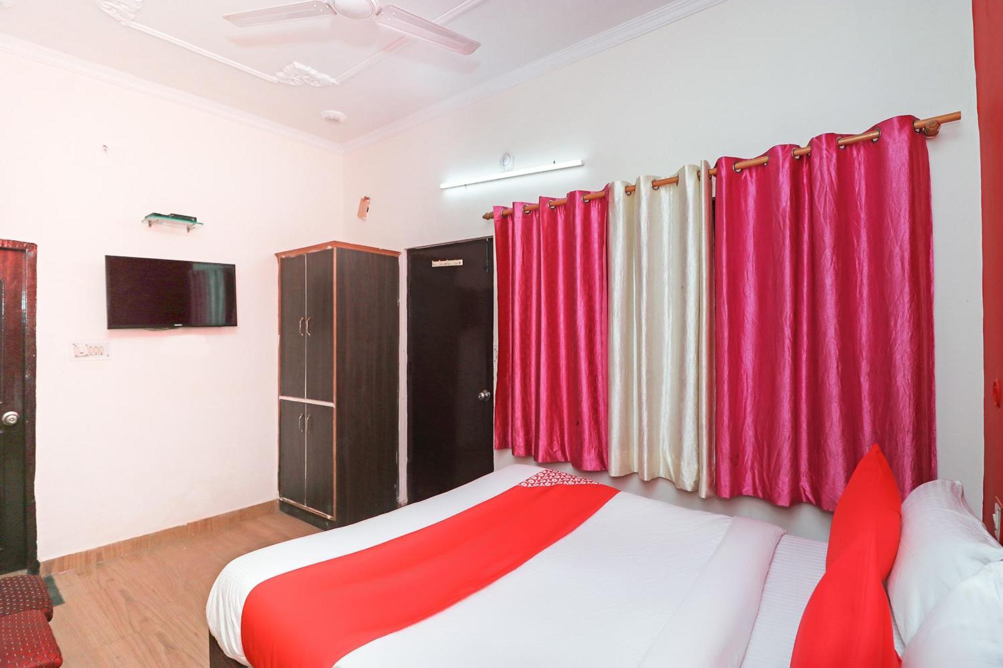 Hotel O Mahalaxmi Palace Dehradun Extérieur photo